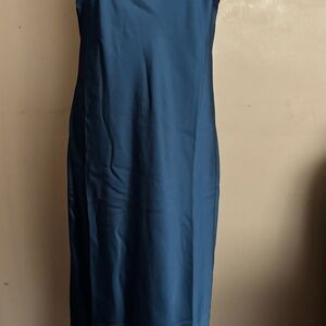Elegant Blue Sleeveless Dress